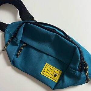 Dutch Bros Coffee Fanny Pack/Crossbody Purse/Bag, Blue Turquoise